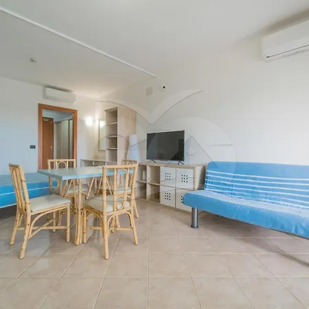 Blu Apartment *