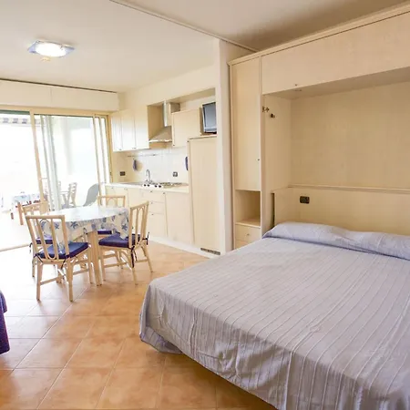Blu Apartment *