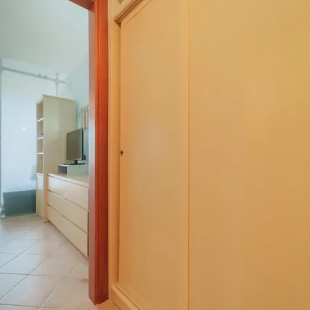Blu Apartment
